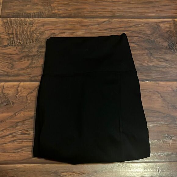 Fabletics Black Mesh Power Hold Athletic Leggings Contemporary Athletic Active - Picture 1 of 12